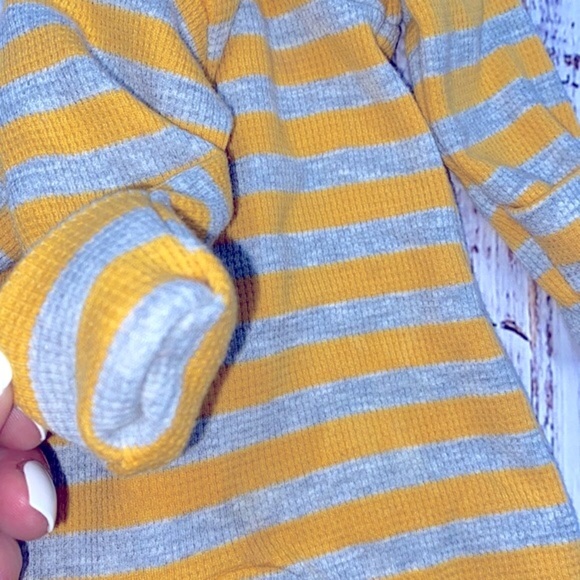 Child of mine by carters preemie onesie with nail guard sleeves - Picture 5 of 5